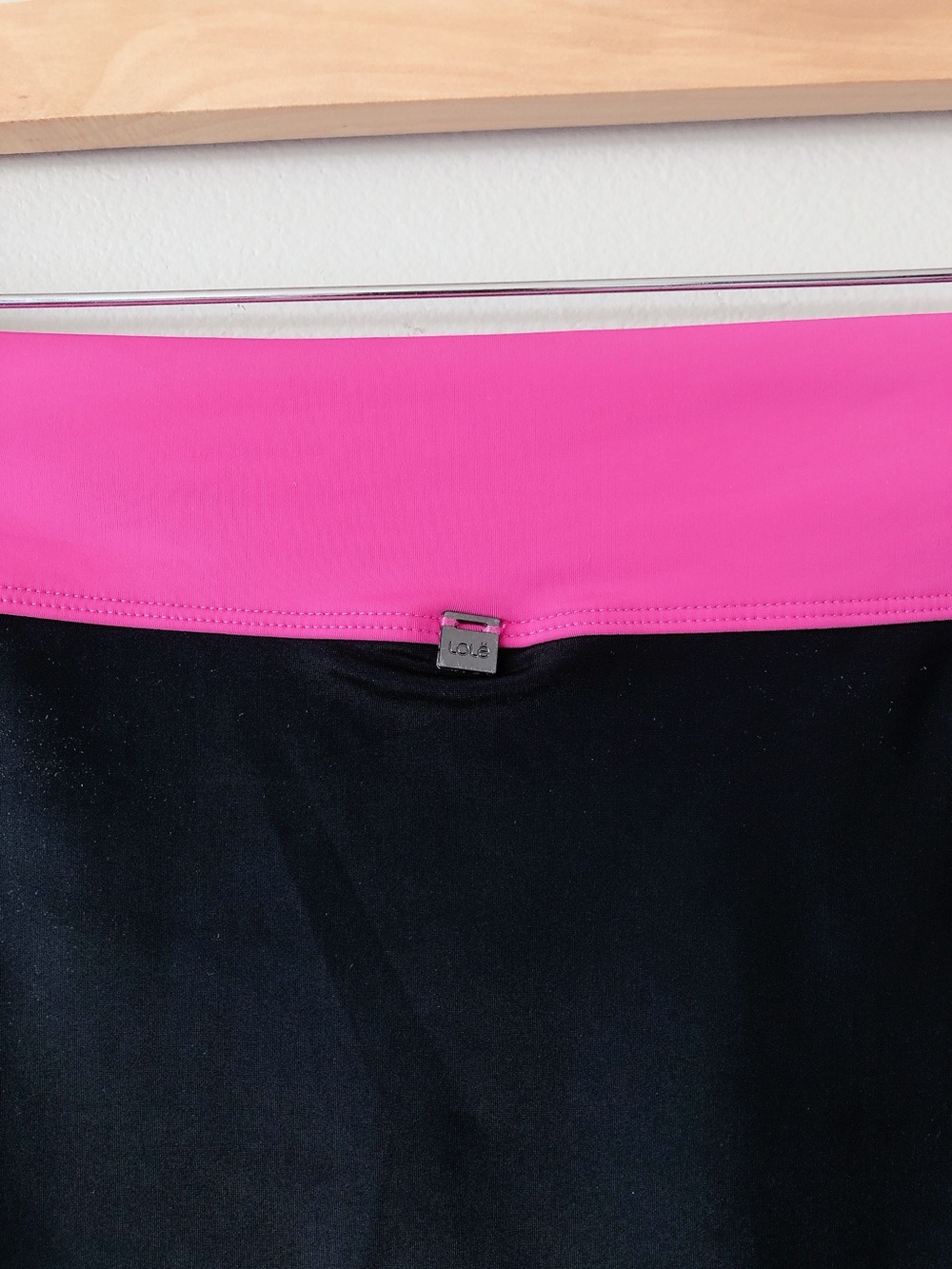 Lole Black Skirt with Pink Waistband Women's Active Skirt swimsuit coverup - Picture 9 of 12
